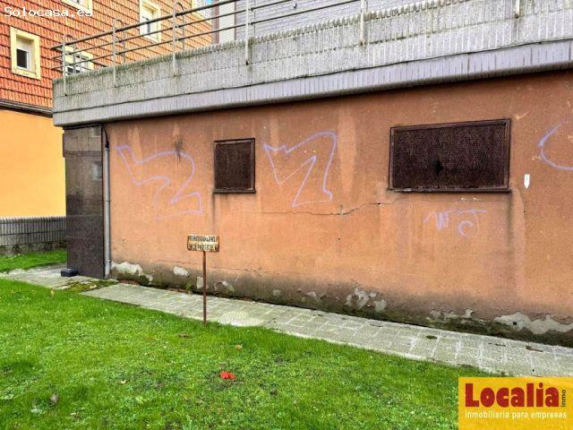 Venta atractivo local en Paseo Altamira, Santander