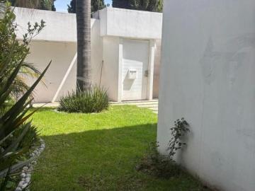 VENTA CASA MUY ILUMINADA / 370 M2 Const. 430 m2 Terr./ BOSQUES DE LA HERRADURA, NAUCALPAN, EDOMEX