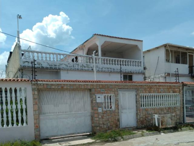 VENTA casa, Maracay La Esmeralda. AR.G