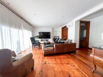 Venta Casa a estrenar 4 dormitorios, 397m2, Cevallos 1000, Quilmes | Inmuebles Clarín