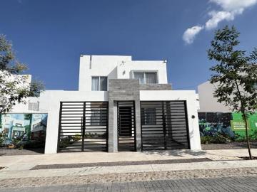 VENTA CASA AL NORTE DE LA CIUDAD ATRAS DEL COLEGIO NUEVOS HORIZONTES KA