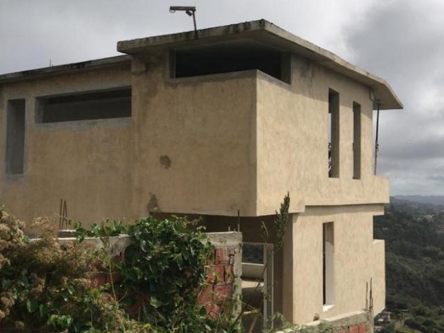 Venta. Casa. Alto de los Guayabitos. Caracas 156636
