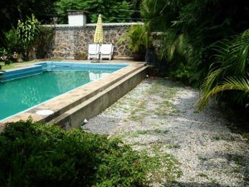 Venta Casa Antigua Univel C/Vigila EXTREMA, P/REMODELAR, Vista Hermosa, Z Dorada