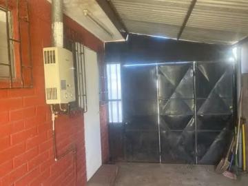 Venta Casa Centro De Quillota Con Estacionamiento | 2 Dormitorios por 250000.00 en Quillota
