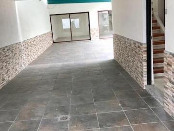 Venta Casa Col. Tres Estrellas