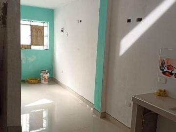 VENTA CASA COMO DEPARTAMENTO EN COMAS DE 45 M2 MAS AIRES