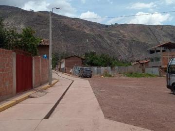 VENTA CASA COMO TERRENO EN HUAYLLABAMBA VALLE SAGRADO CUSCO