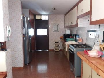 Venta casa como terreno en los rosales