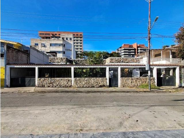 Venta casa comercial en el viñedo