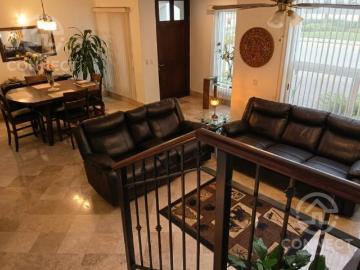 VENTA CASA CON RECÁMARA EN PLANTA BAJA MAYORAZGO LA RIOJA ZONA SUR LEÓN GTO!