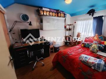 Venta Casa Coronel 3 D 1 B, cercana a Centro comercial. 3 Dormitorios por 2632.00 en Coronel