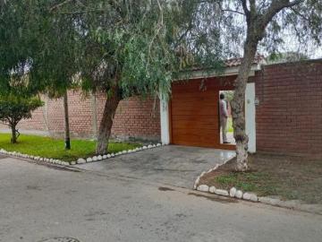 VENTA CASA DE CAMPO EN HUACHIPA