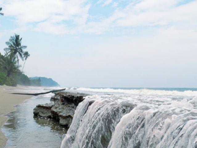 Venta Casa de playa La Guaira la sabana 158m2