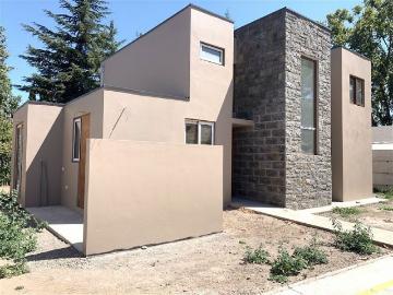 VENTA CASA DE 160 M2 EN CONDOMINIO ISLA DE MAIPO