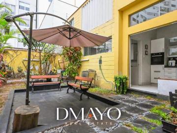 VENTA CASA de 241M2 A UNA CUADRA DEL MALECON DE LA RESERVA