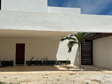 VENTA CASA EN CHABIHAU FRENTE AL MAR