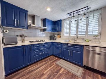 Venta Casa en Condominio 3 Habs. en Villa Alta