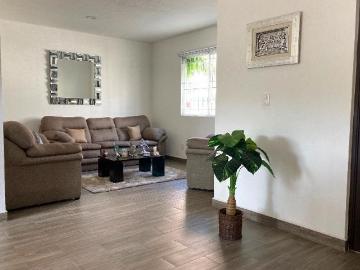 VENTA CASA EN CONDOMINIO, IXTAPAN DE LA SAL