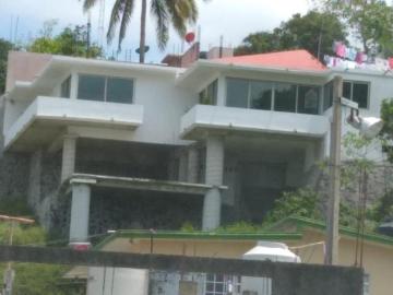 Venta Casa en construccion 5 recamaras colonia Azteca Tuxpan Veracruz
