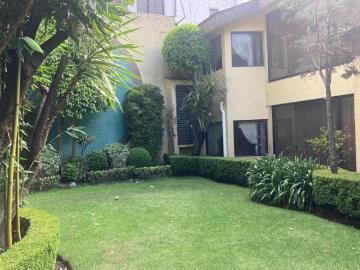 VENTA CASA EN LOMAS DE TECAMACHALCO