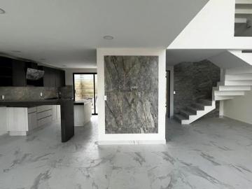 VENTA CASA EN RESIDENCIAL LA CARTUJA PACHUCA