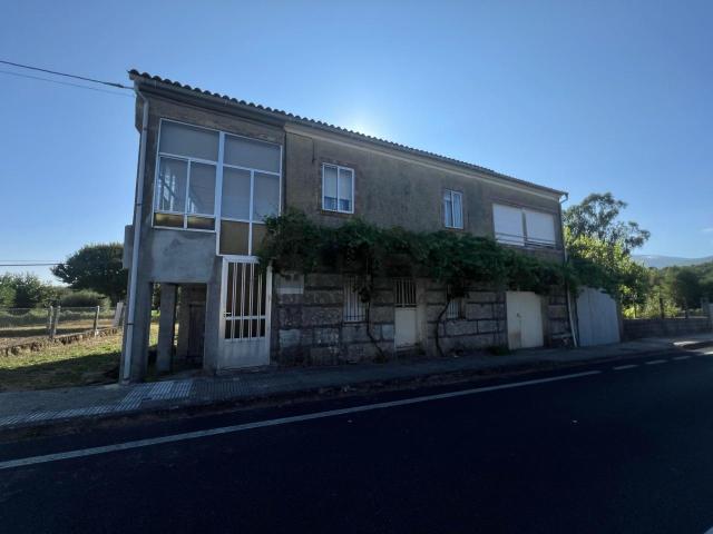 VENTA CASA EN RIBEIRA SACRA