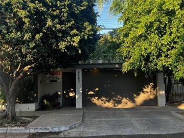 Venta casa en Villa Universitaria