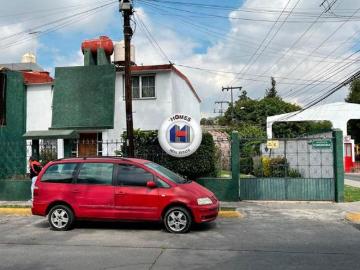 VENTA Casa Fraccionamiento Valle Dorado, Tlalnepantla, Edo de México, $7,990,000