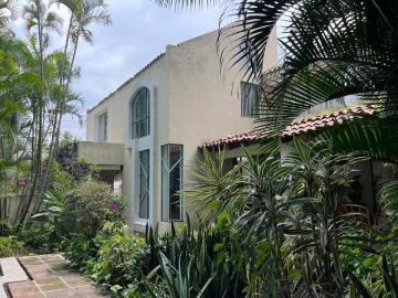 VENTA CASA FRACCIONAMIENTO LOS LIMONEROS CUERNAVACA