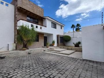 VENTA CASA FRACCIONAMIENTO MISIONES JURIQUILLA QUERETARO