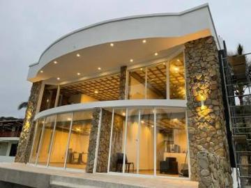 Venta Casa frente al mar en Jama, norte de Manabí
