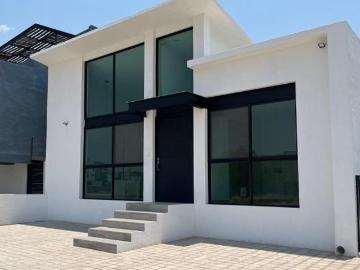 VENTA CASA HACIENDA CARLOTA, CORREGIDORA