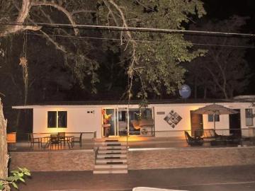 Venta Casa Hostal BnB en Isla Contadora, Las Perlas, 550m2, 6 habitaciones