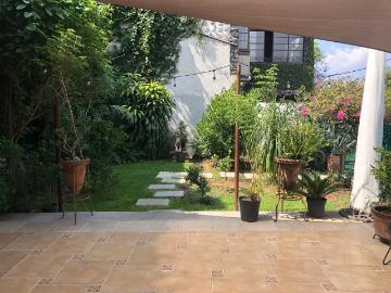 VENTA casa ideal para hotel boutique o galería en Cuernavaca