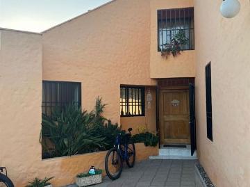 Venta Casa La serena Propiedad Ubicada en el conocido sector de Santa Monica Santuario de Peñuelas