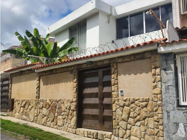 VENTA. CASA. LA TRINIDAD