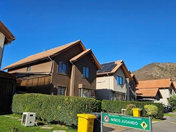 Venta Casa Pudahuel Ciudad de los valles / condominio montes de izarra 3 dormitorios y 3 baños