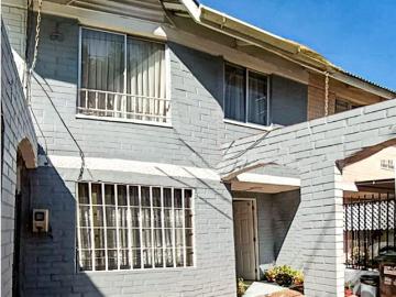 Venta Casa Puente alto Metro protectora de la infancia