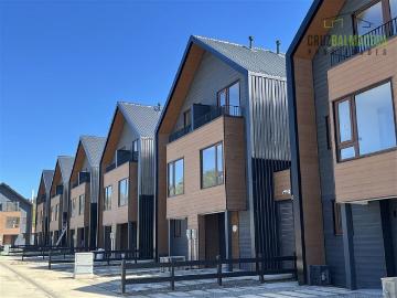 Venta Casa Puerto varas Casa nueva a minutos centro, 3D, 3B más estar, seguridad 24/7, áreas verdes, urbano