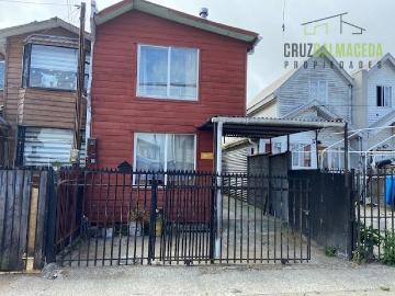 Venta Casa Puerto montt Casa con dpto interior Padre Hurtado