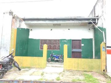VENTA CASA PARA NEGOCIO VIVIENDA por AV FREYRE AT:182 AC:92m2 IQUITOS US$75,000