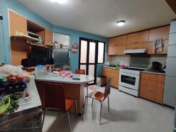 VENTA CASA PARA REMODELAR EN FRACC. LOS FRESNOS EN SAN MATEO, NAUCALPAN