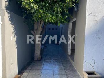 VENTA CASA PARA REMODELAR 4
