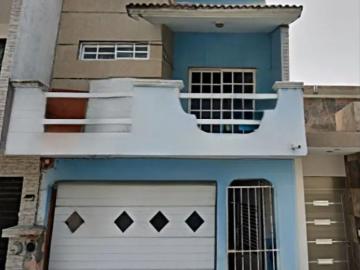VENTA CASA: Paricutín 32, Los Volcanes, 91727 Veracruz, México