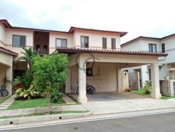 Venta casa por inversión Ph Woodlands fase 2, Panamá Pacífico