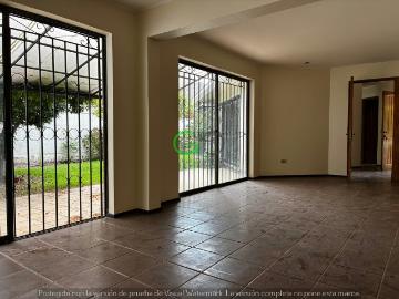 Venta casa pirineos ii en av españa de curico | 2 dormitorios por 7800.00 en Curicó