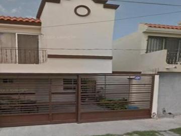 Venta Casa Prados de Santa Rosa Nuevo Leon