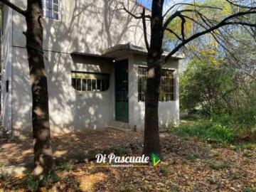 VENTA Casa Quinta sobre 1.800 m2 La Reja Sur