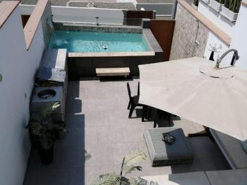 Venta casa Señoritas us $ 438k / Alquiler desde Mayo por 12 meses a us $ 1750