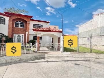 VENTA | CASA + TERRENO CONTIGUO | REAL DEL BOSQUE | ESCRITURAS INDEPENDIENTES | SE VENDEN JUNTOS